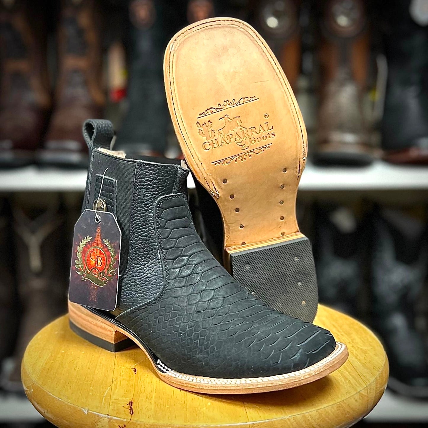 Botin Negro Inmitacion Piel De Python